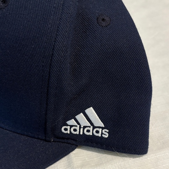 Like new Adidas Dark Blue Cap with montreal canadiens Logo - Picture 2 of 4
